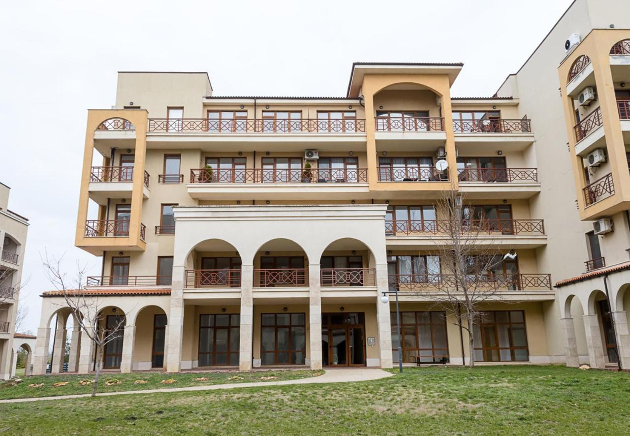 Lighthouse Glof Resort - 1BD Apartment - Ferienwohnung