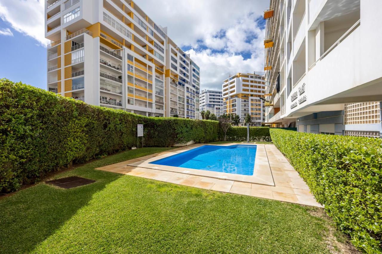 Riviera Flat T1 - Chambres d’hôtes Portimão