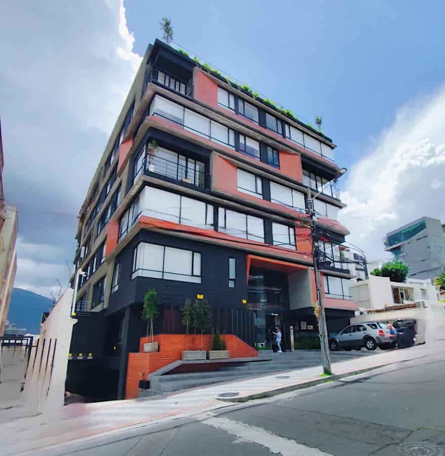Beautiful Family Apartment in Quiet Residences - B&B Quito