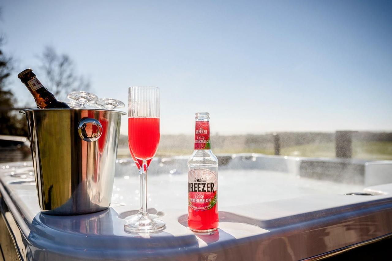 Luxury Rural Retreat with Jacuzzi near Lund & Malmö - B&B Kävlinge