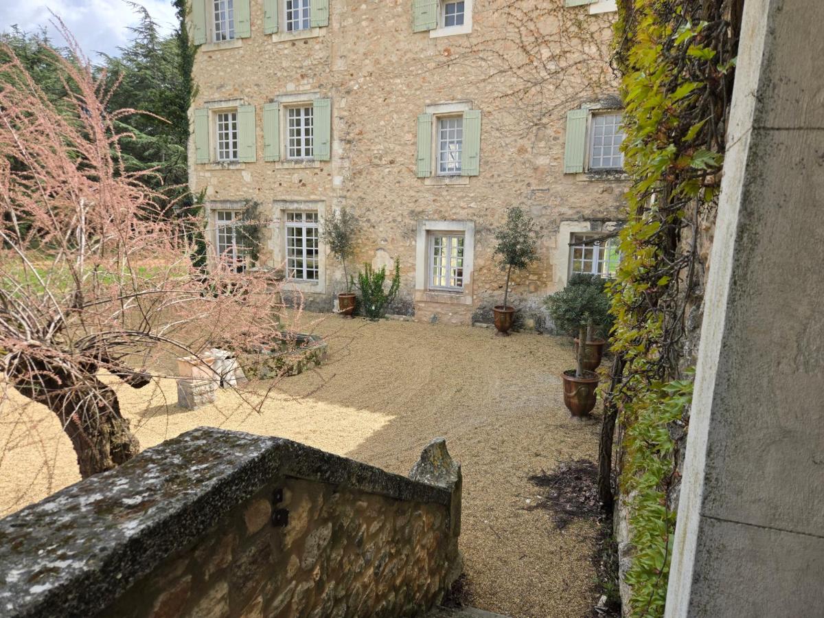 Queen Room with Garden View