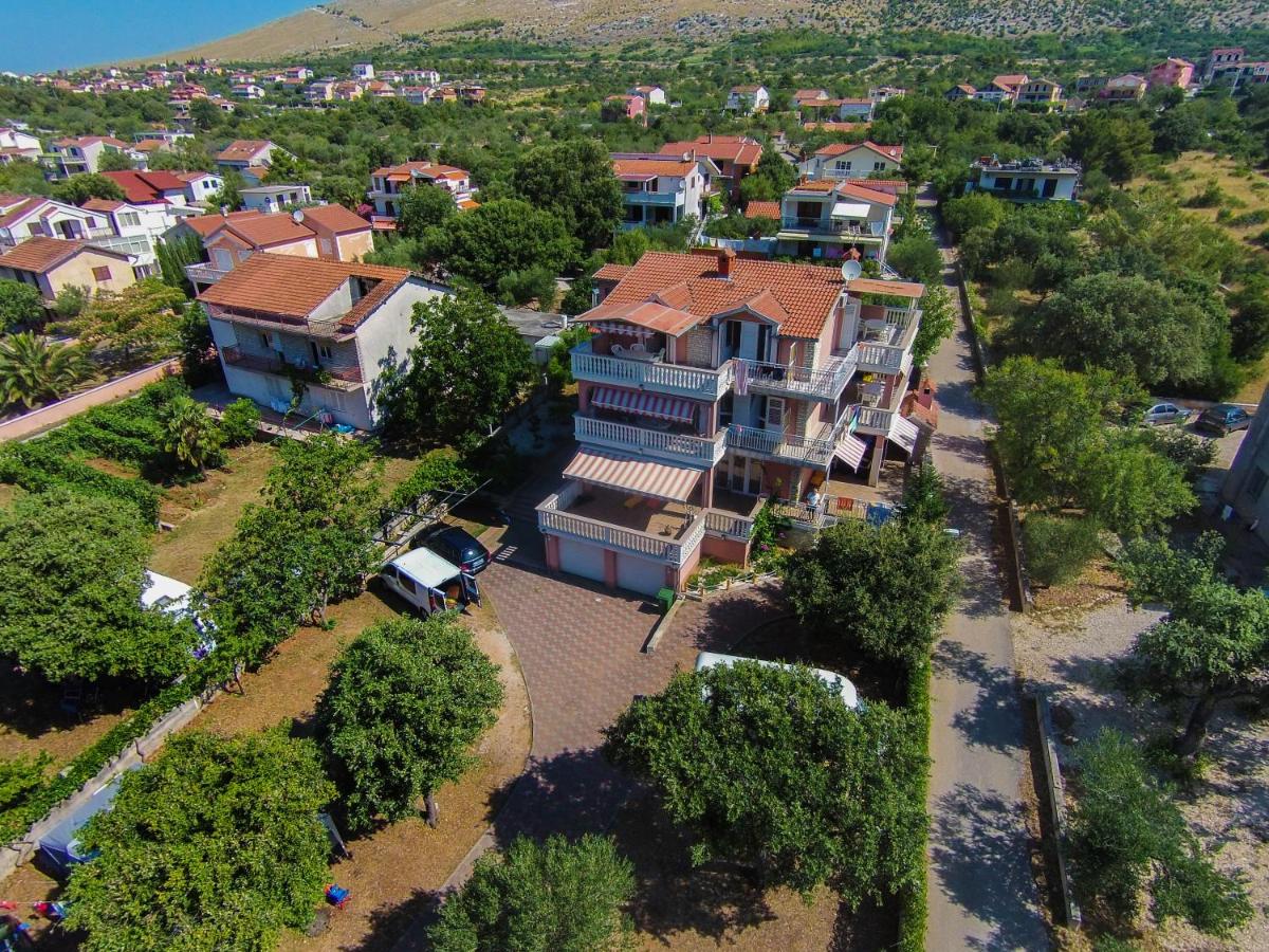 Apartment mit 2 Schlafzimmern und Meerblick
