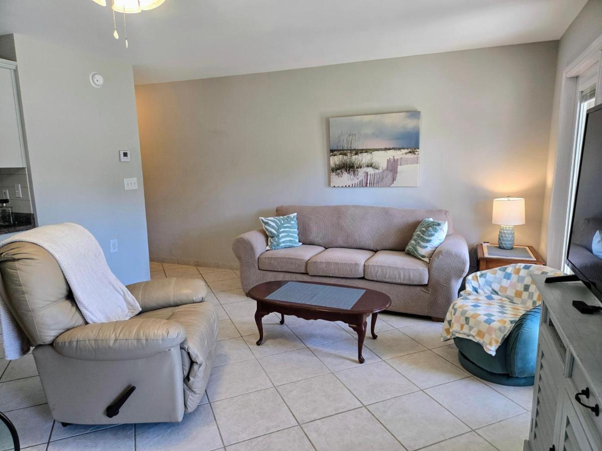 Grand Caribbean 103E - B&B Pensacola