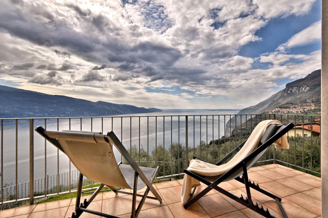 Casa Azzurro Lago - Theater Home - B&B