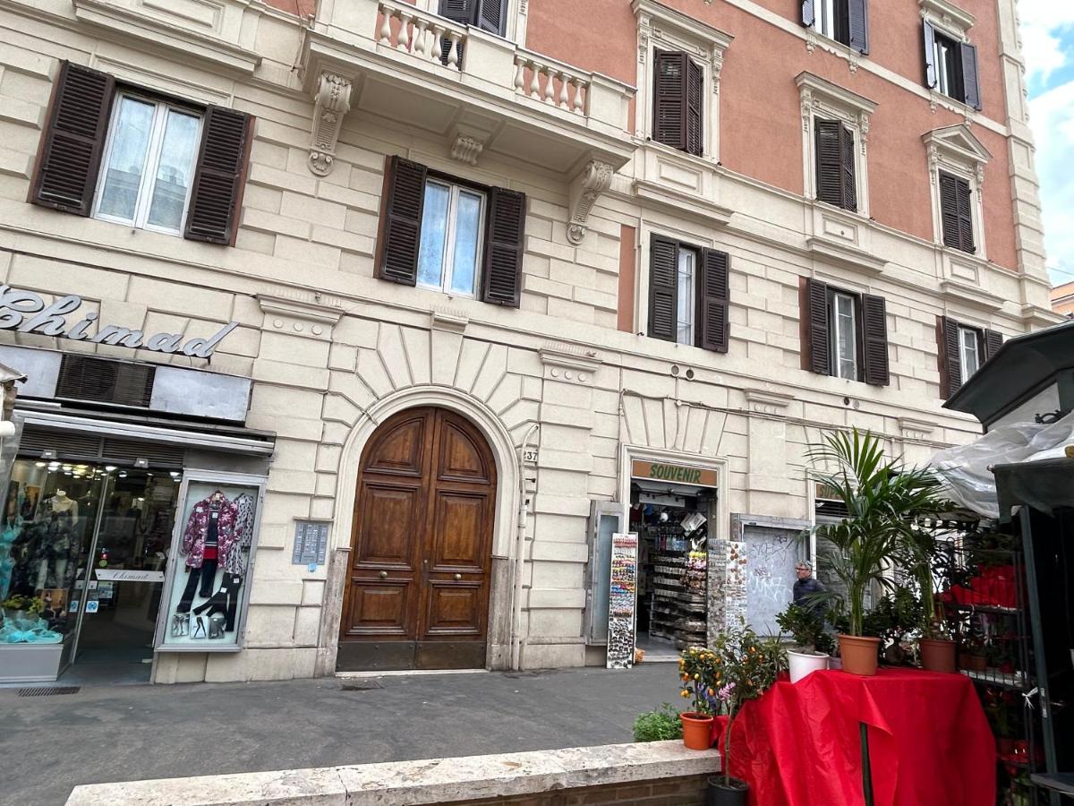 Domus Vittoria - B&B