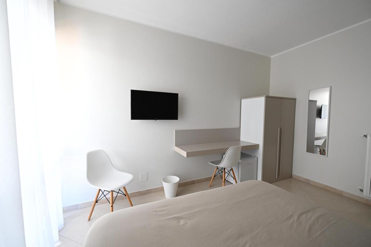 Camera Deluxe (2 Adulti + 1 Bambino)