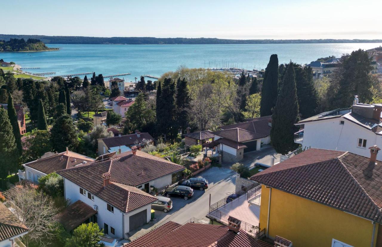 Champagne Apartments - B&B Portorose