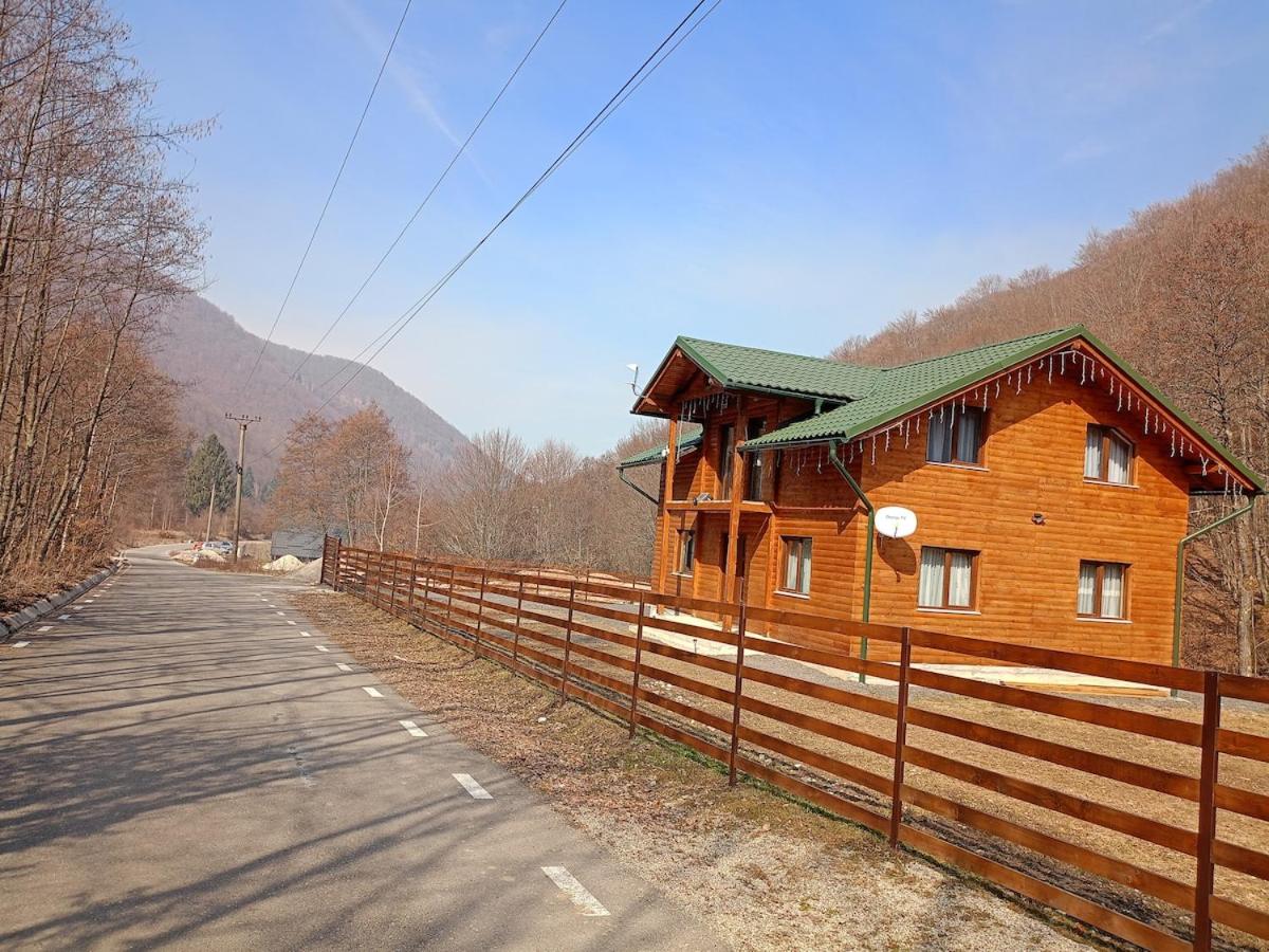 Cabana pe Vale - B&B Marga