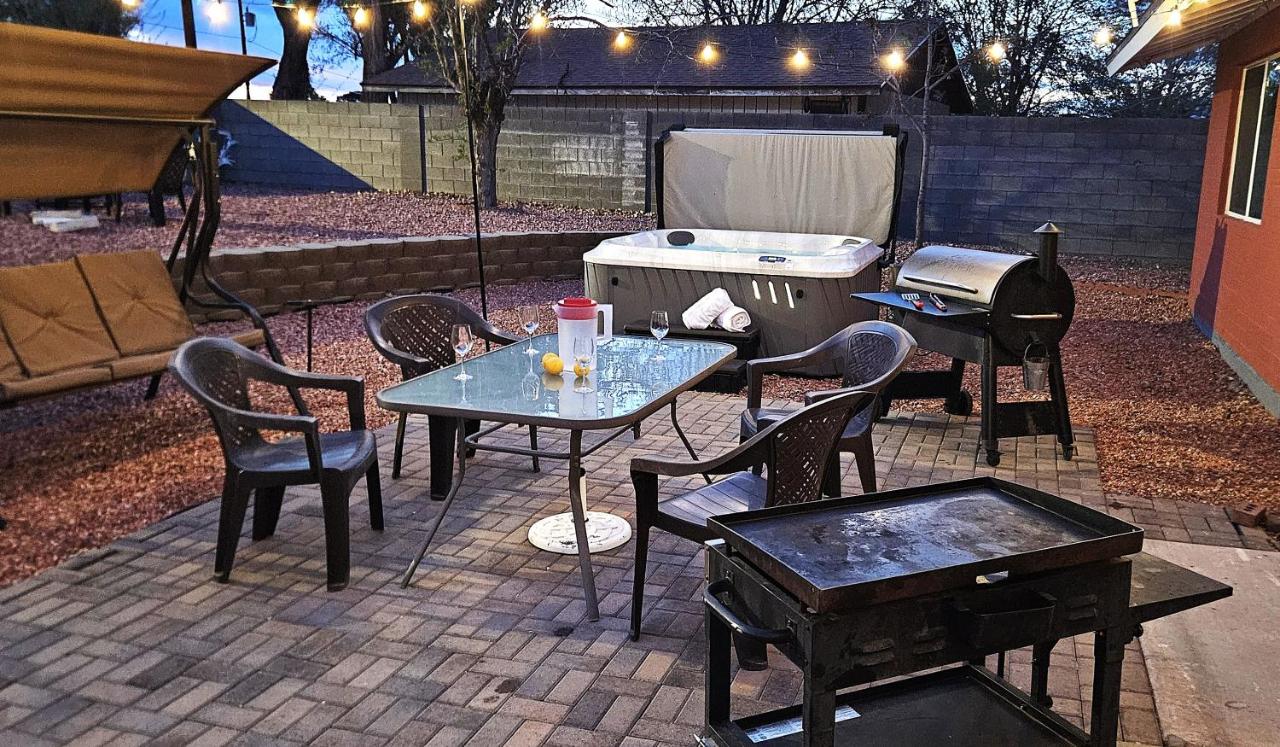 Hot Tub-Boat Parking-SUPs-Fire Pit-Ping Pong-WD-Coffee Bar - B&B