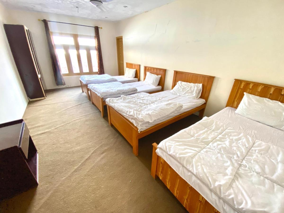 Quadruple Room with Private Bathroom