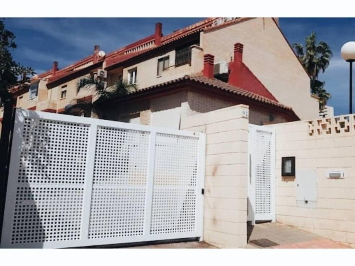 Casa primera línea vistas al mar con Parking - B&B La Venteta