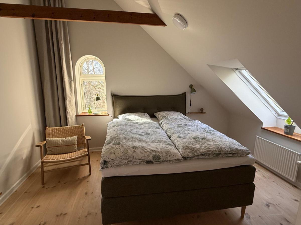 Tweepersoonskamer met Gedeelde Badkamer