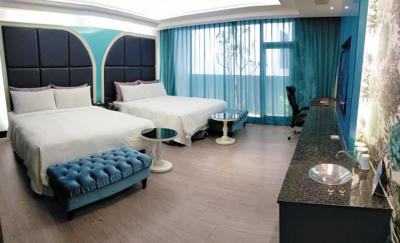 Business Quadruple Room