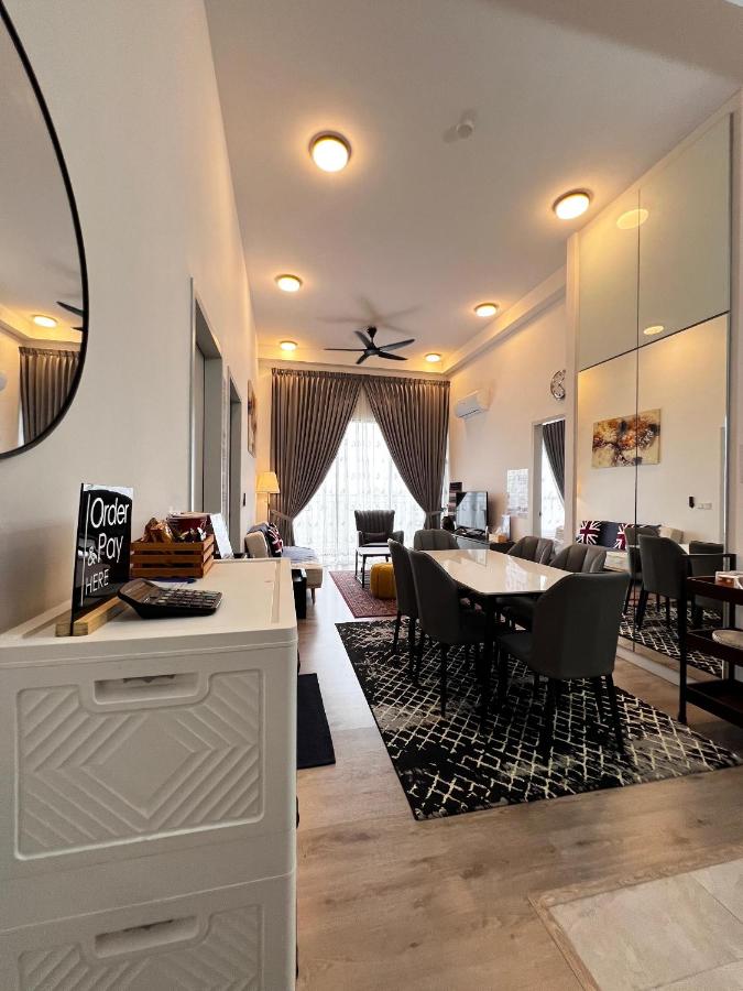 MySky Homestay Putrajaya FREE High Speed Internet, 5minutes to PICC - B&B