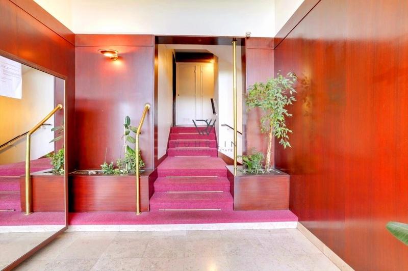 Charmant studio avec balcon face à la Seine - B&B