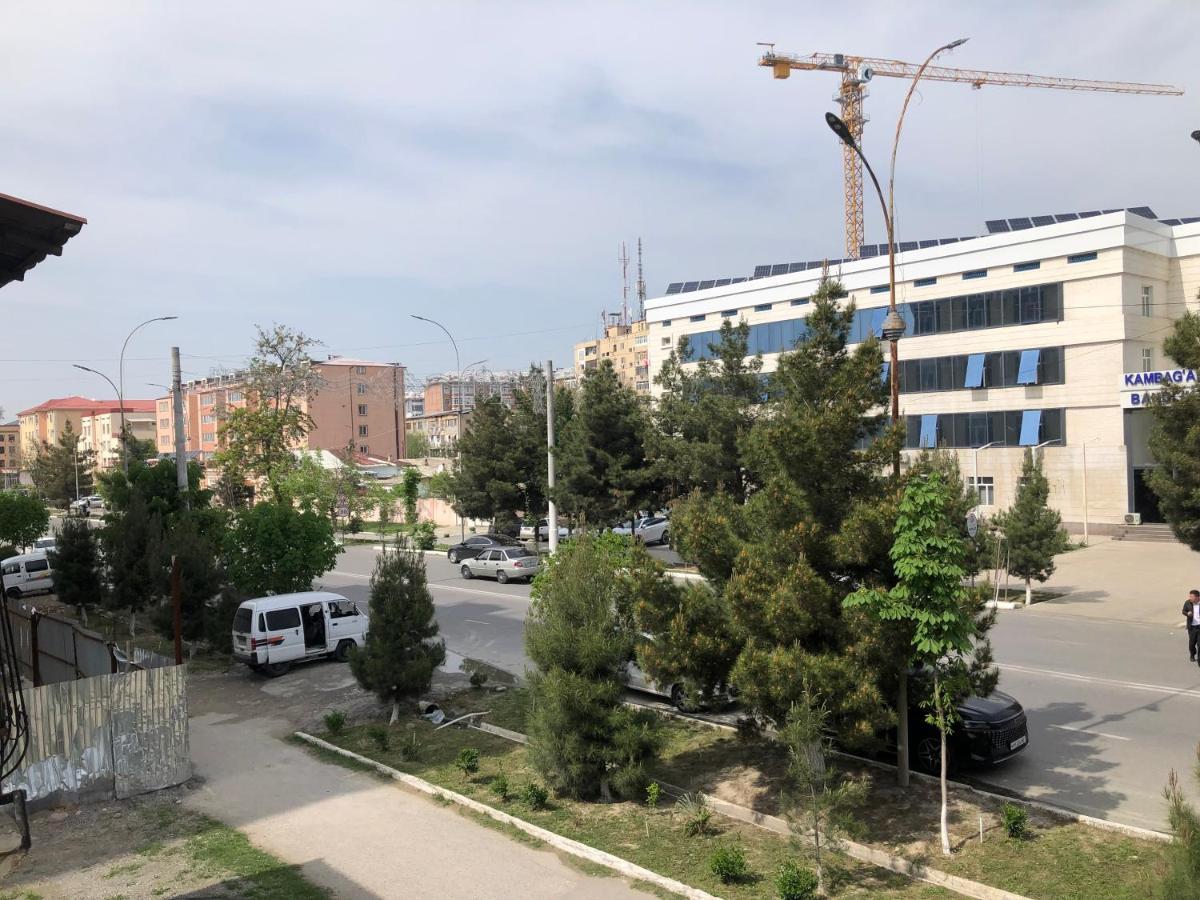 Fergana, Burhoniddin Marginoniy Street apartment - Chambres d’hôtes Ferghana