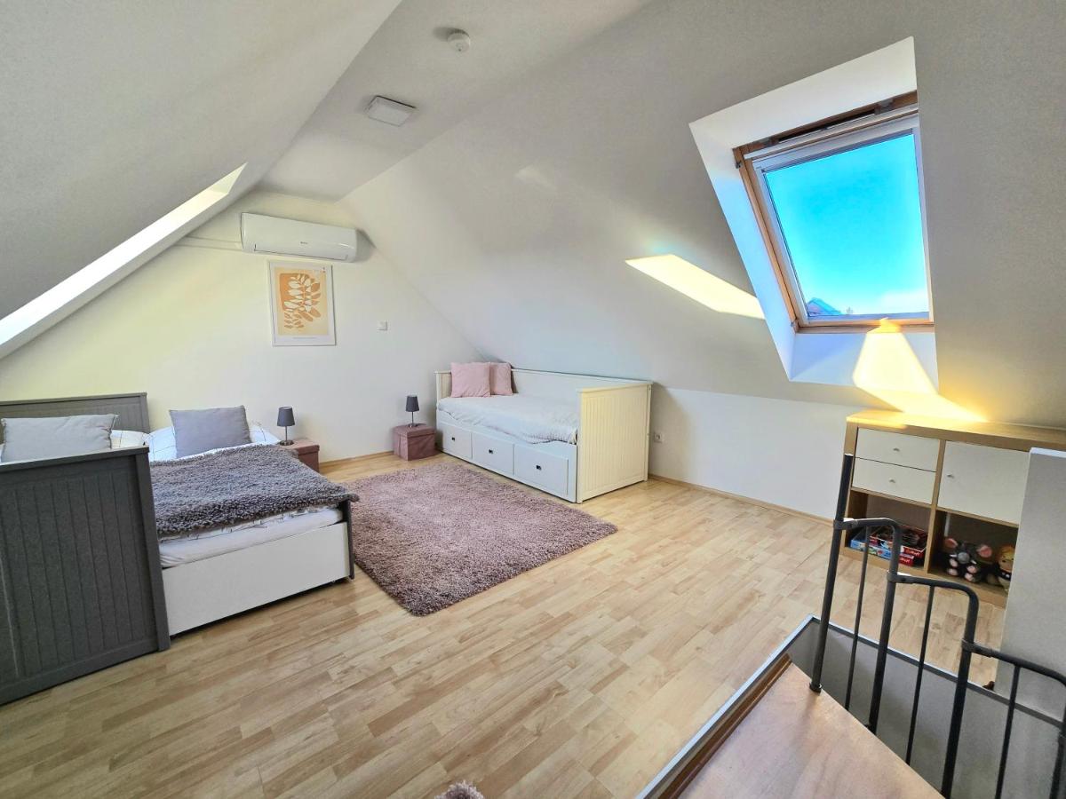 LULU Apartman - B&B