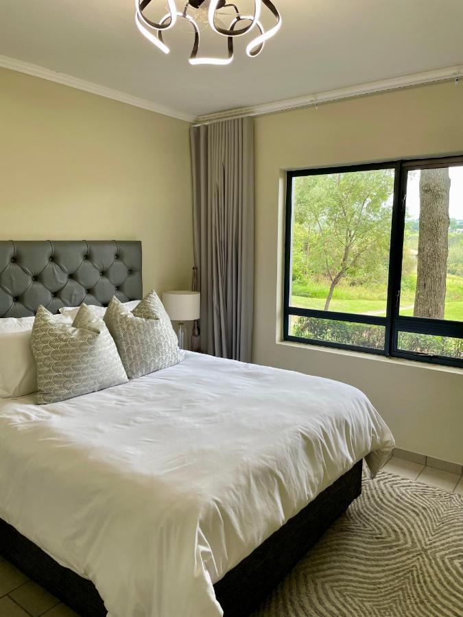 Jackal Luxury Escape - Bed and Breakfast