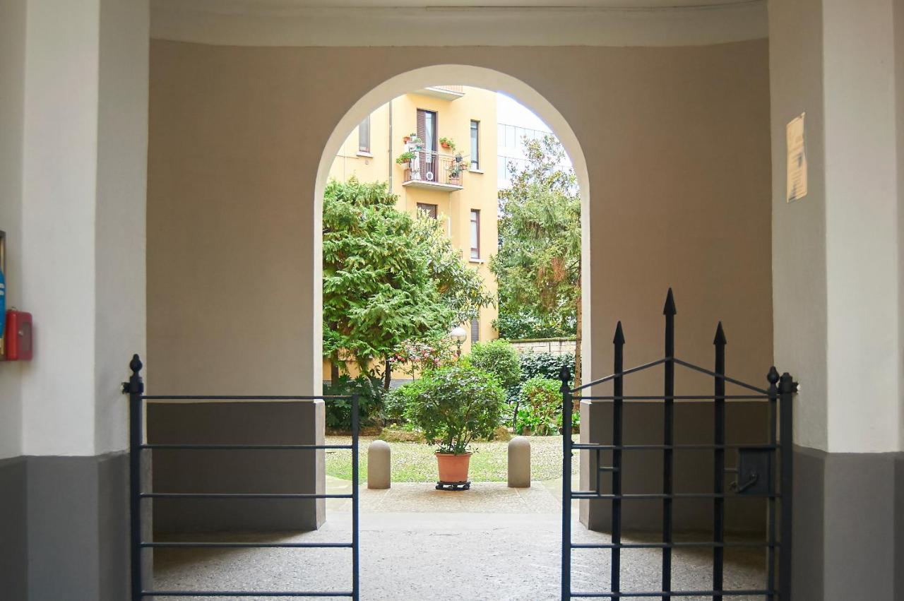 Design & Comfort a Milano Metro a 2 min - Bed and Breakfast Milaan