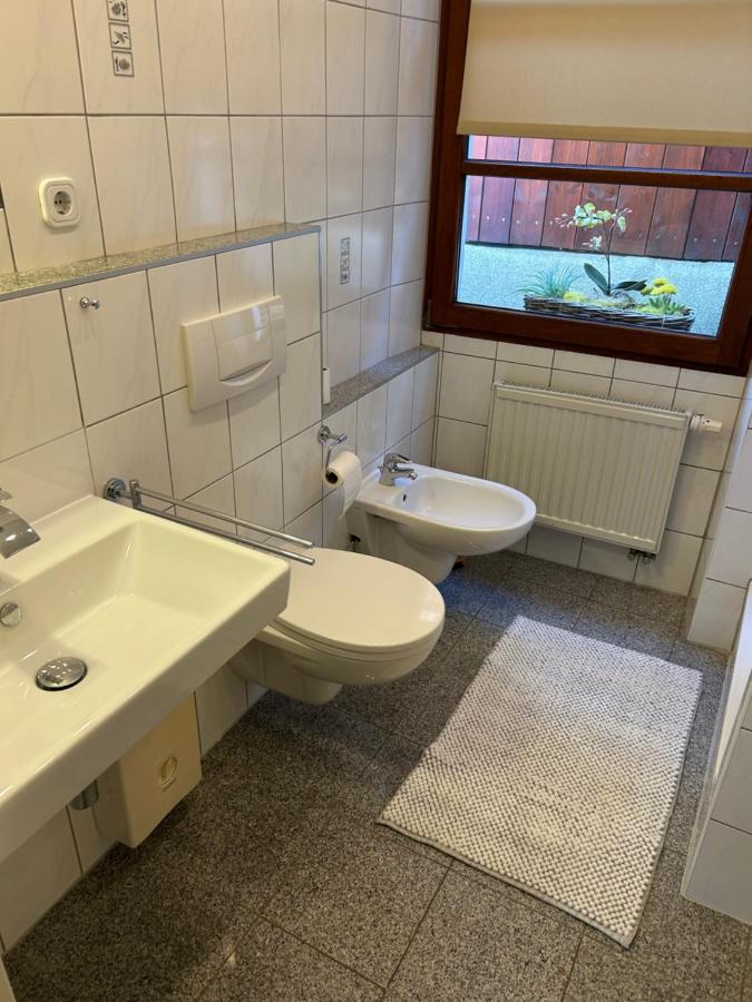 Wohnung mit Stellplatz, WLAN, Netflix - B&B Krefeld