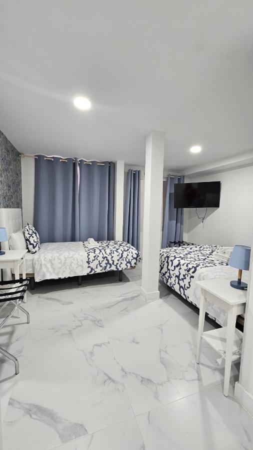 Interior Twin Studio