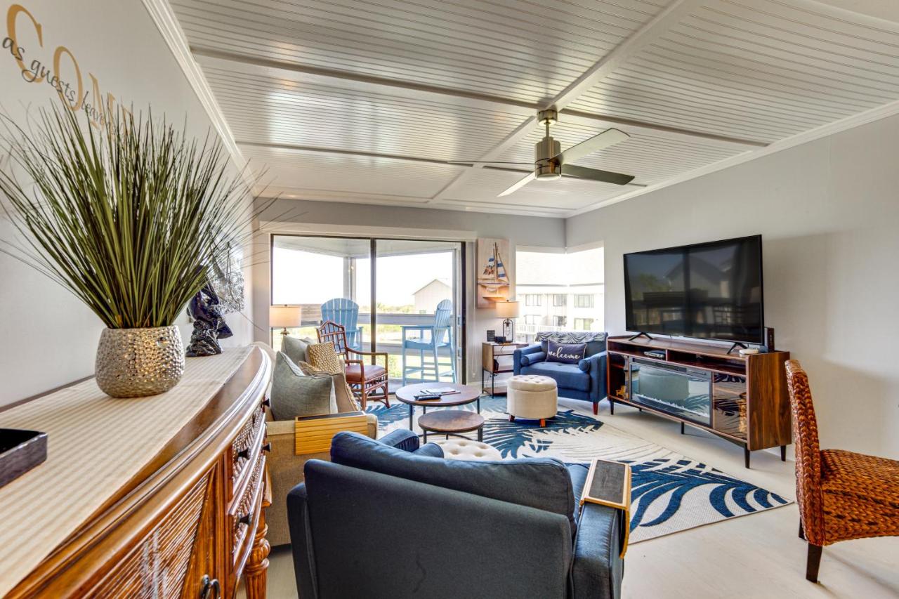 Beach Access Ocean-View Condo with Screened Balcony - Chambres d’hôtes Cedar Reef Villas