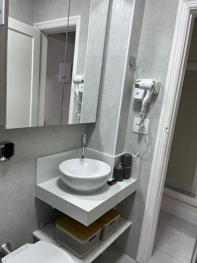 Flat 907 Copacabana- posto 4- quadra da praia - Ferienwohnung Rio de Janeiro