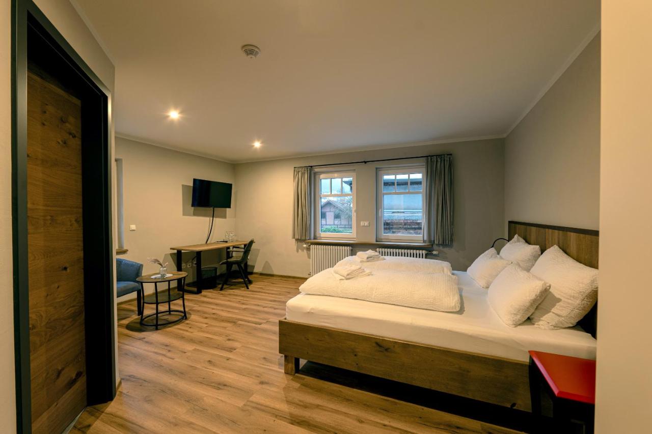 Quadruple Room with Private Bathroom