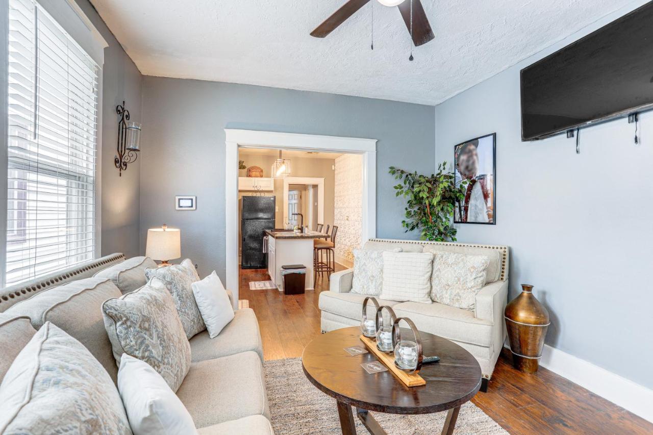 3 Mi to French Quarter Retreat with Private Yard - B&B New Orleans