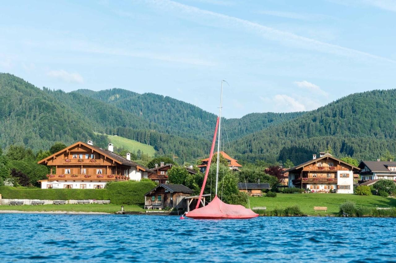 Schlosserhof am See - B&B Bad Wiessee