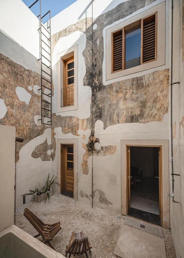 Casa Xma'al by Kanaa - Colonial Retreat with an Outdoor Pool in Central Merida - Chambres d’hôtes Mérida