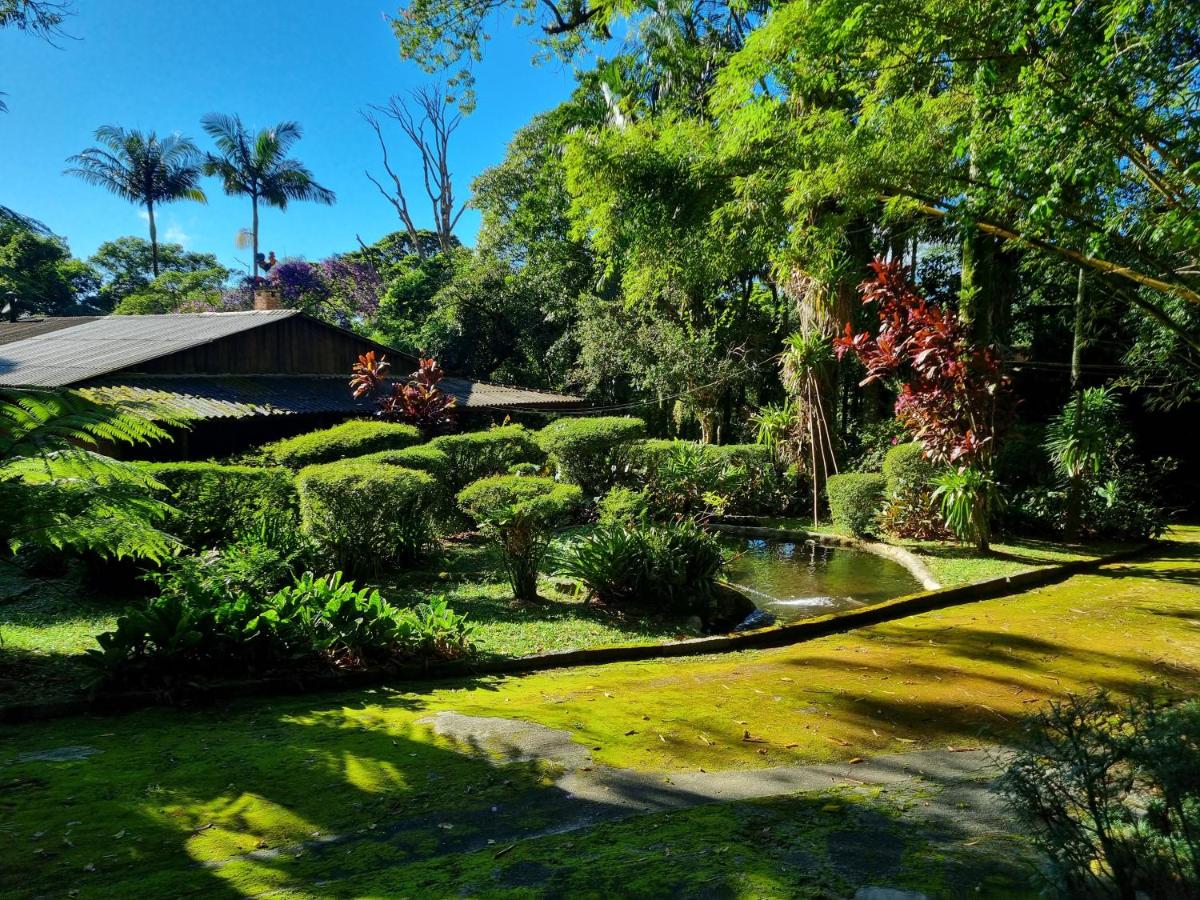 Sítio Pajuçara - Chalé 1 - Dentro do Parque Nacional da Serra dos Órgãos - Acesso ao açúde e cachoeira dentro da propriedade - B&B Guapimirim