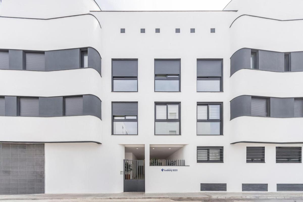 BHost - Iceberg - B&B Tarifa