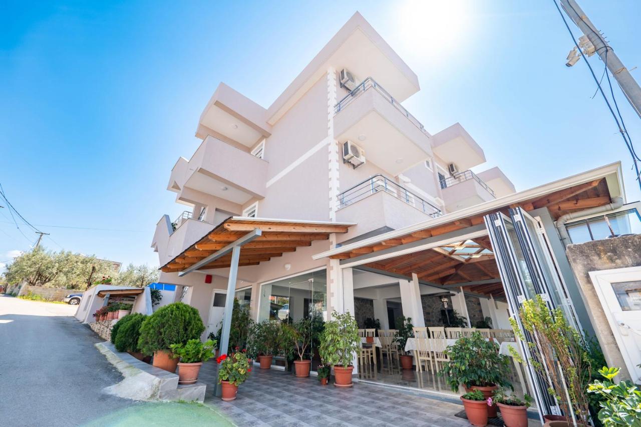 Aleksander ApartHotel - B&B