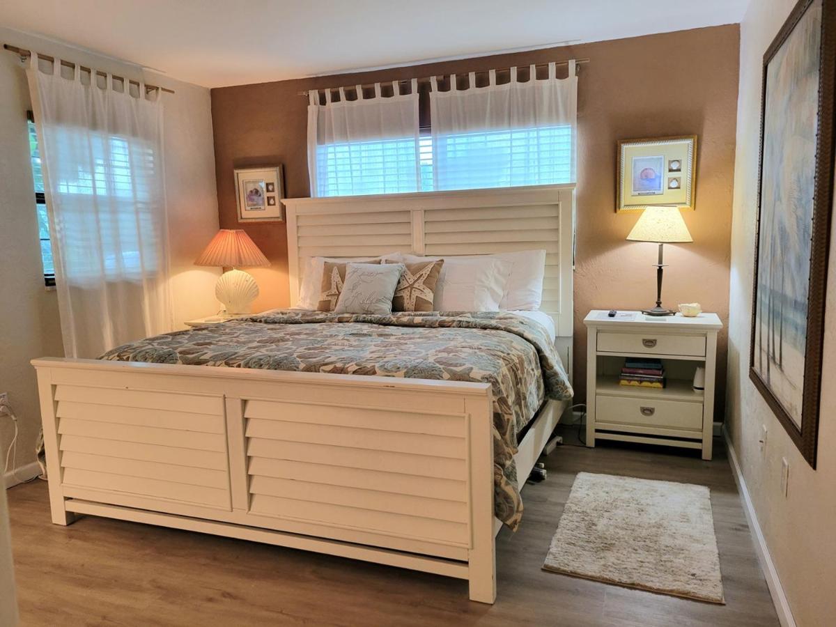 103 -One Bedroom with Futons Ground Floor - B&B