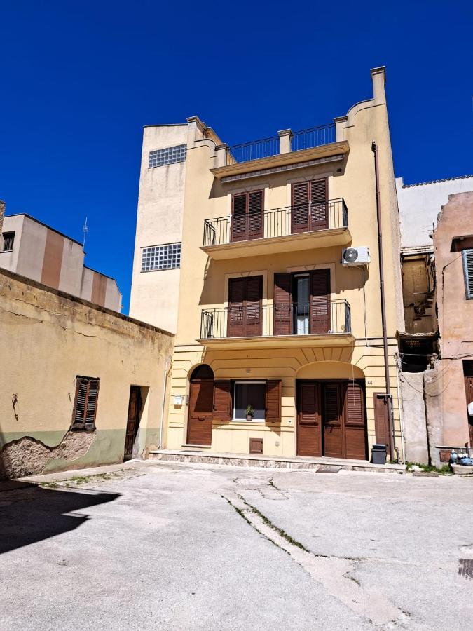 Appartamenti la vuci - B&B Partanna