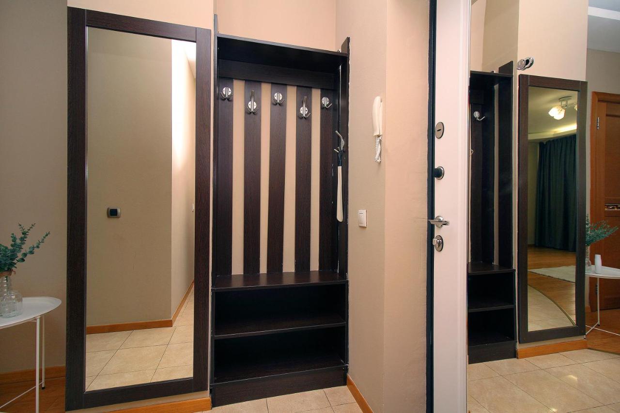 Mega tower 261 - B&B