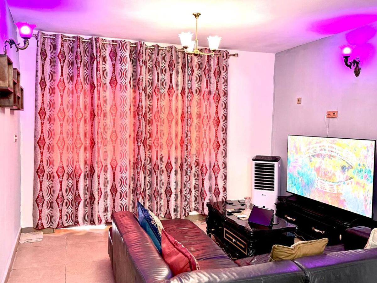 Montée Santa Barbara apartment - B&B Yaoundé