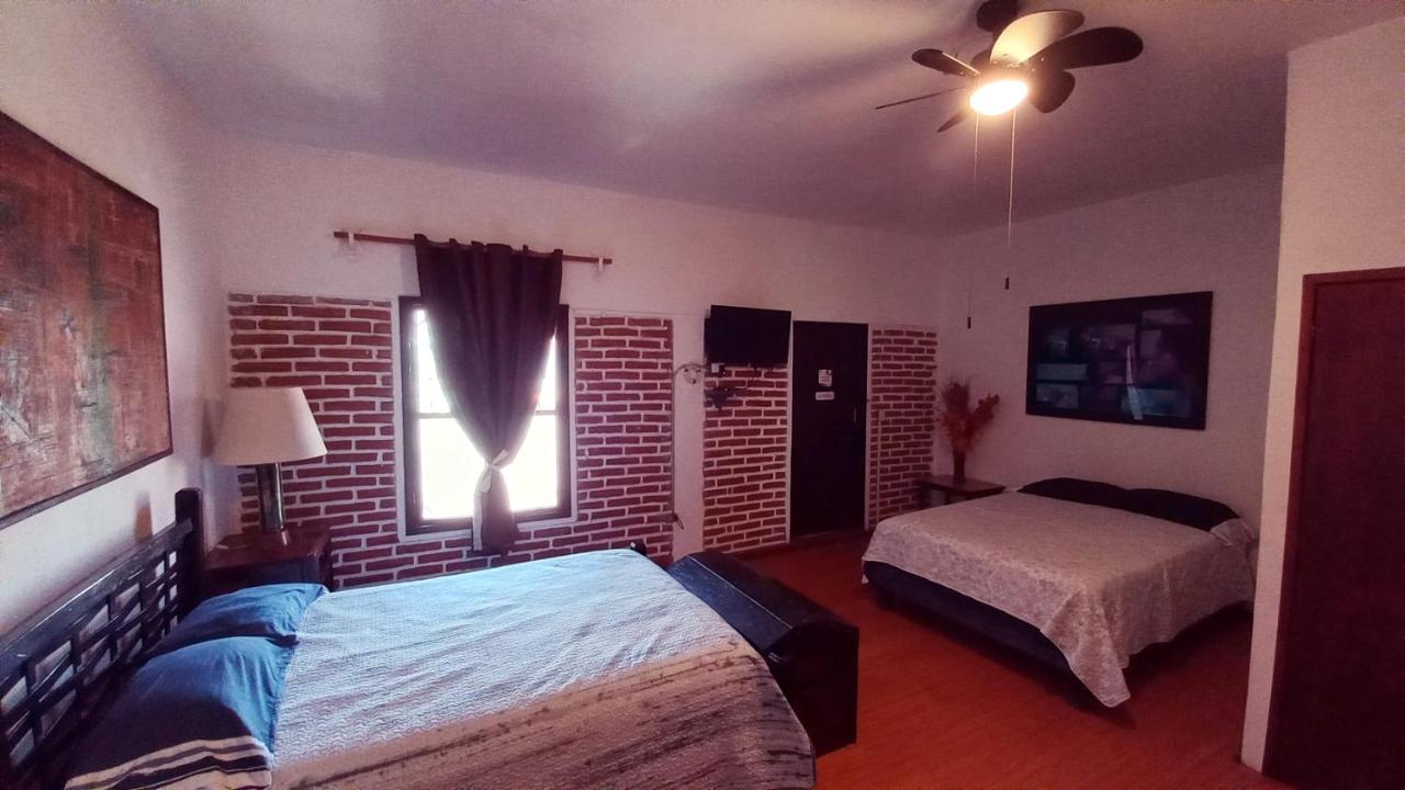Twin Room with Private Bathroom