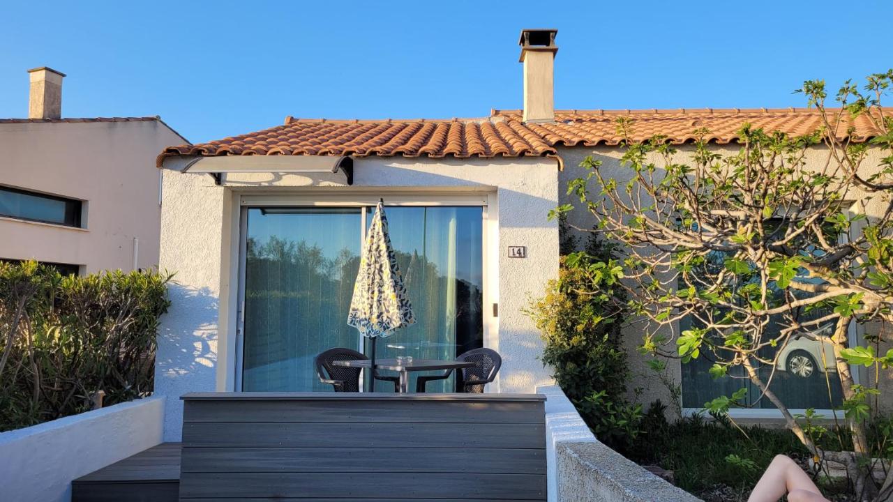 Mèze avec vue face à l'étang - B&B Mèze