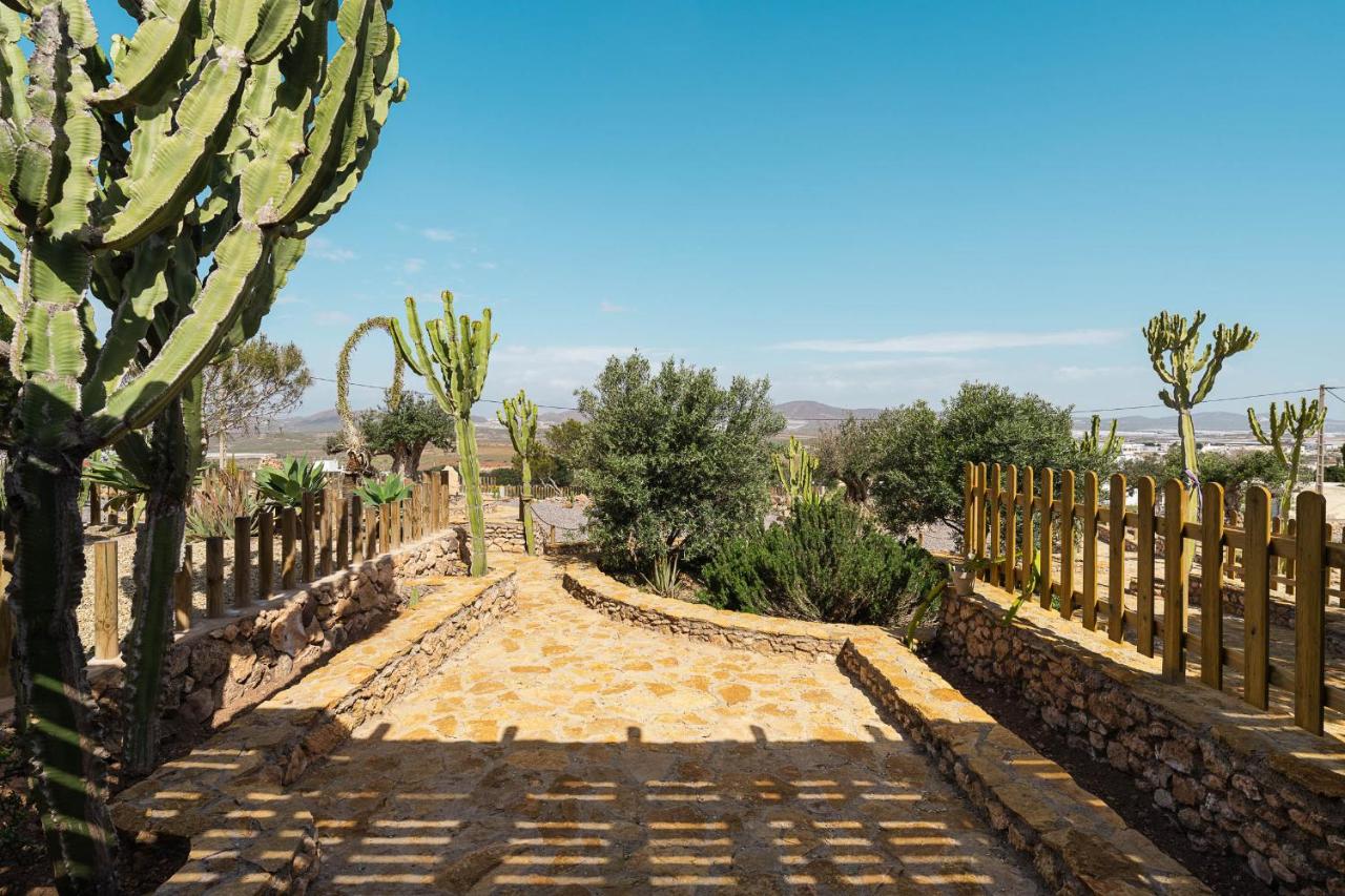 El cerro y la luna - B&B