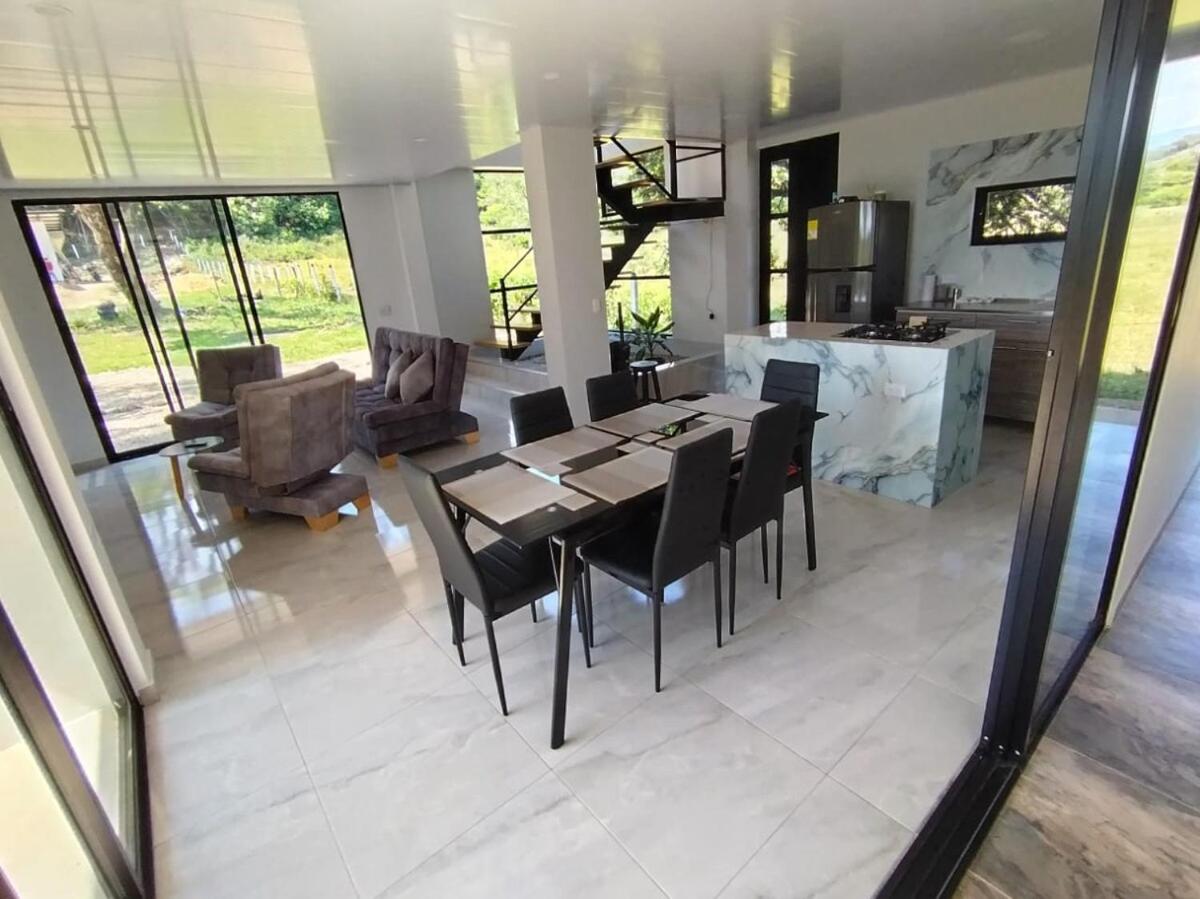 Casa campestre Los Potrillos 1 - B&B