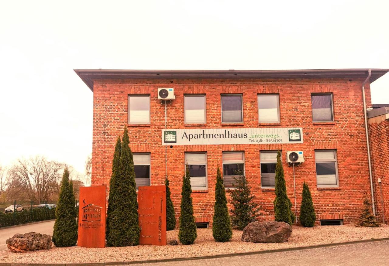 Unterwegs ins Apartmenthaus ehemalige Apartmenthaus Unterwegs - B&B