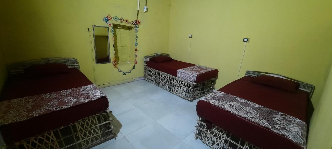 Chambre Triple avec Terrasse