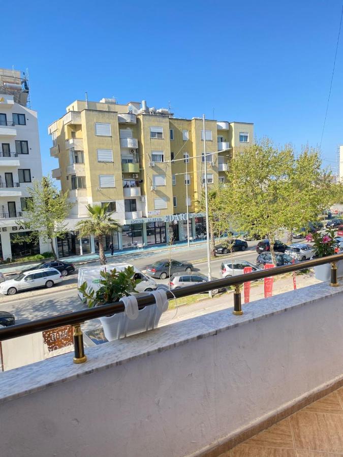 Apartamento de 1 dormitorio con vistas al mar