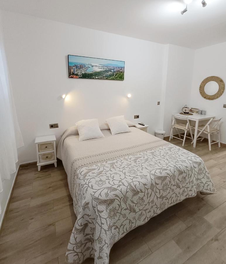 Habitación independiente cerca del mar - B&B Málaga