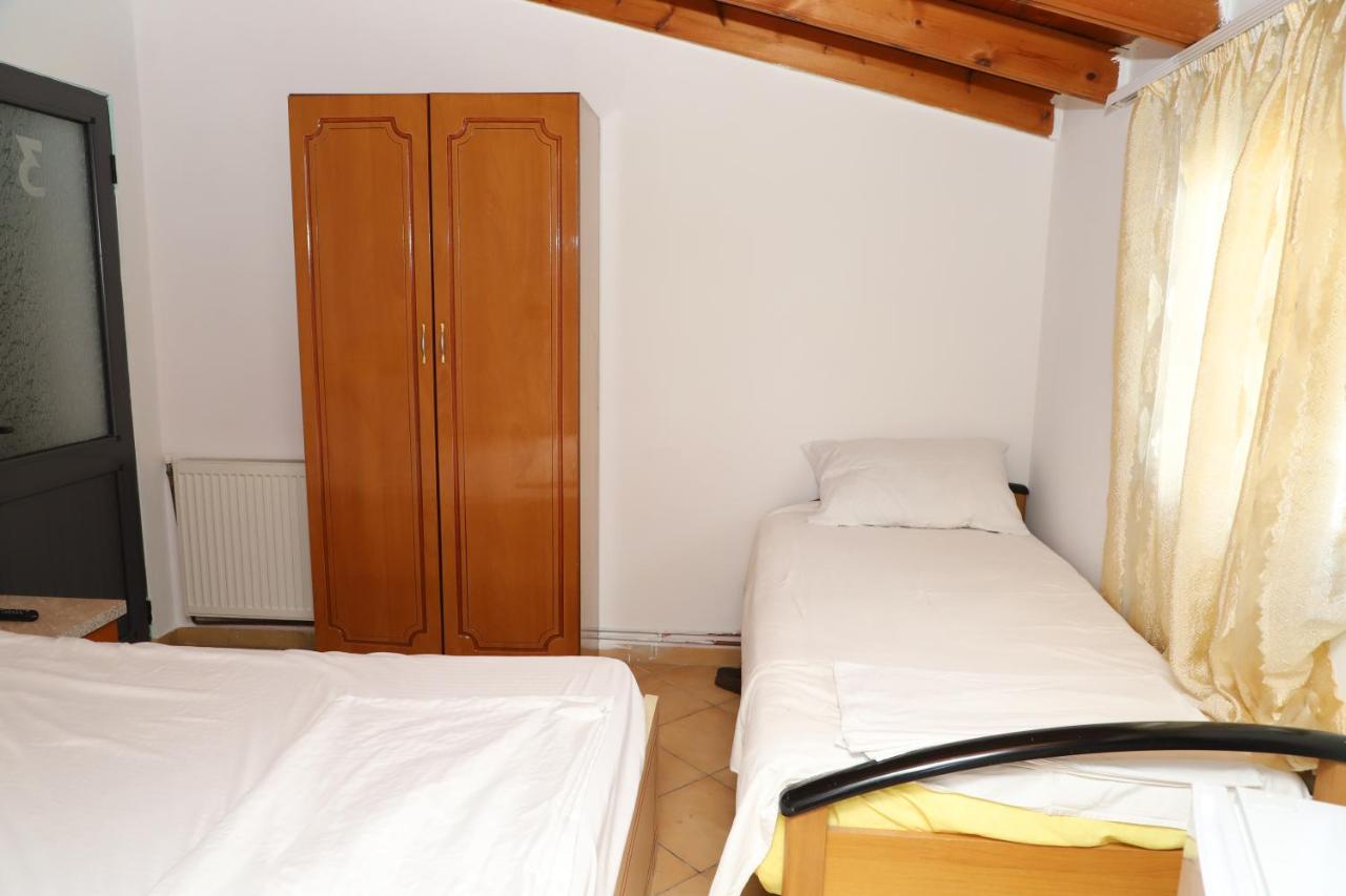 Basic Dreibettzimmer