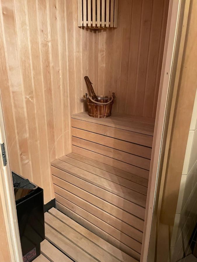 Moderne hytte på Lemonsjøen i Jotunheimen - B&B Randsverk