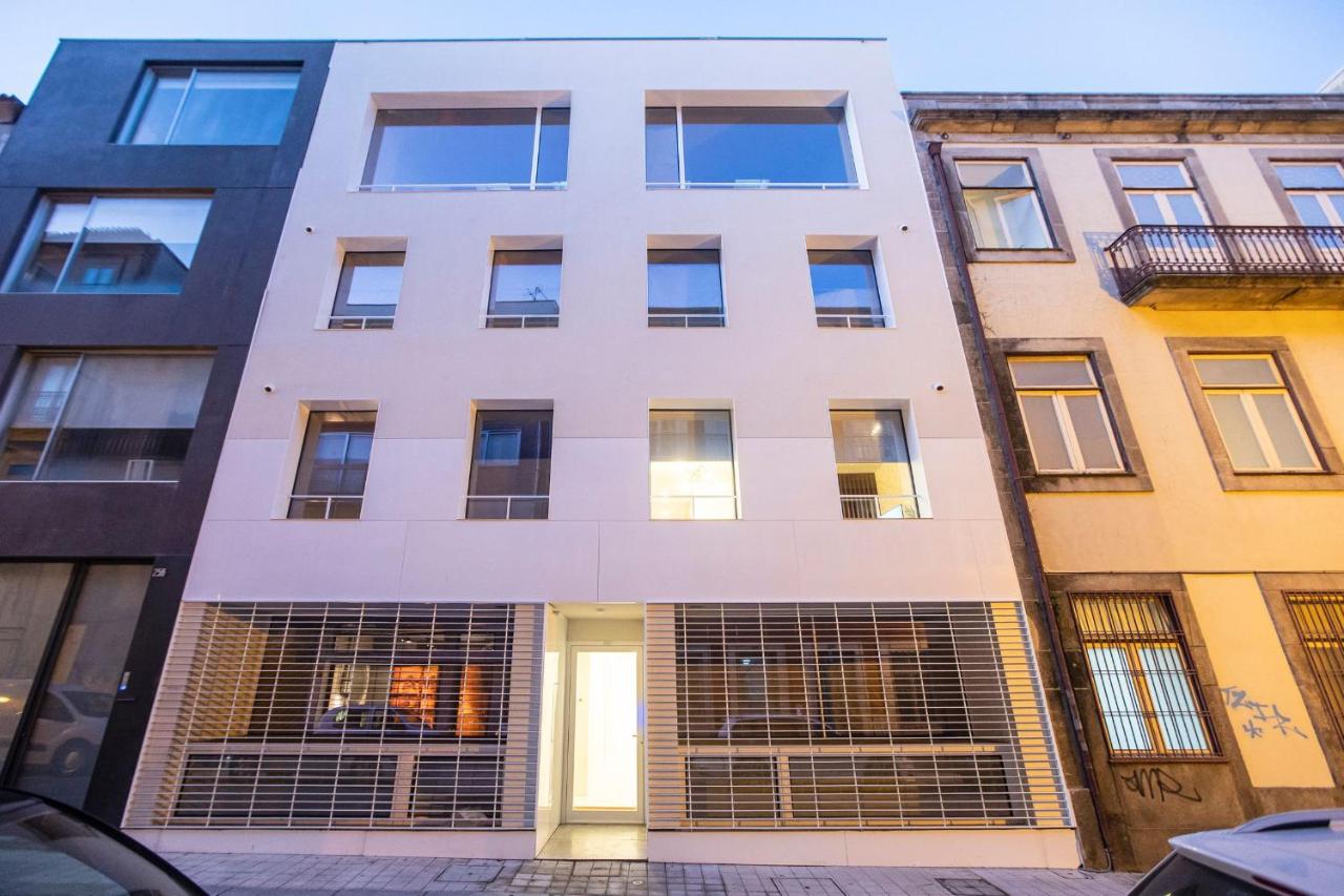 Porto Gallery District Escape, Central Retreat - B&B Oporto
