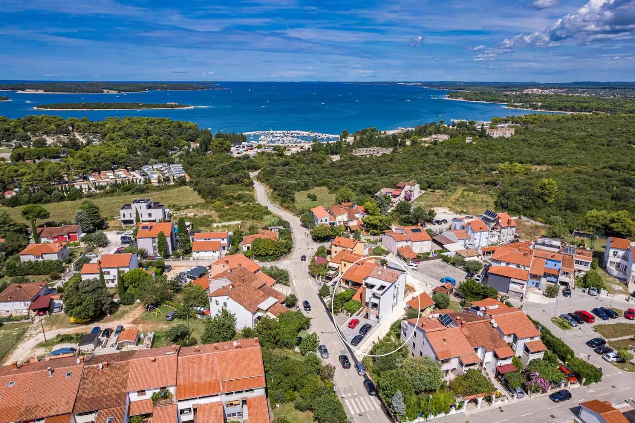 Apartment Eleonora Mare - B&B Pola